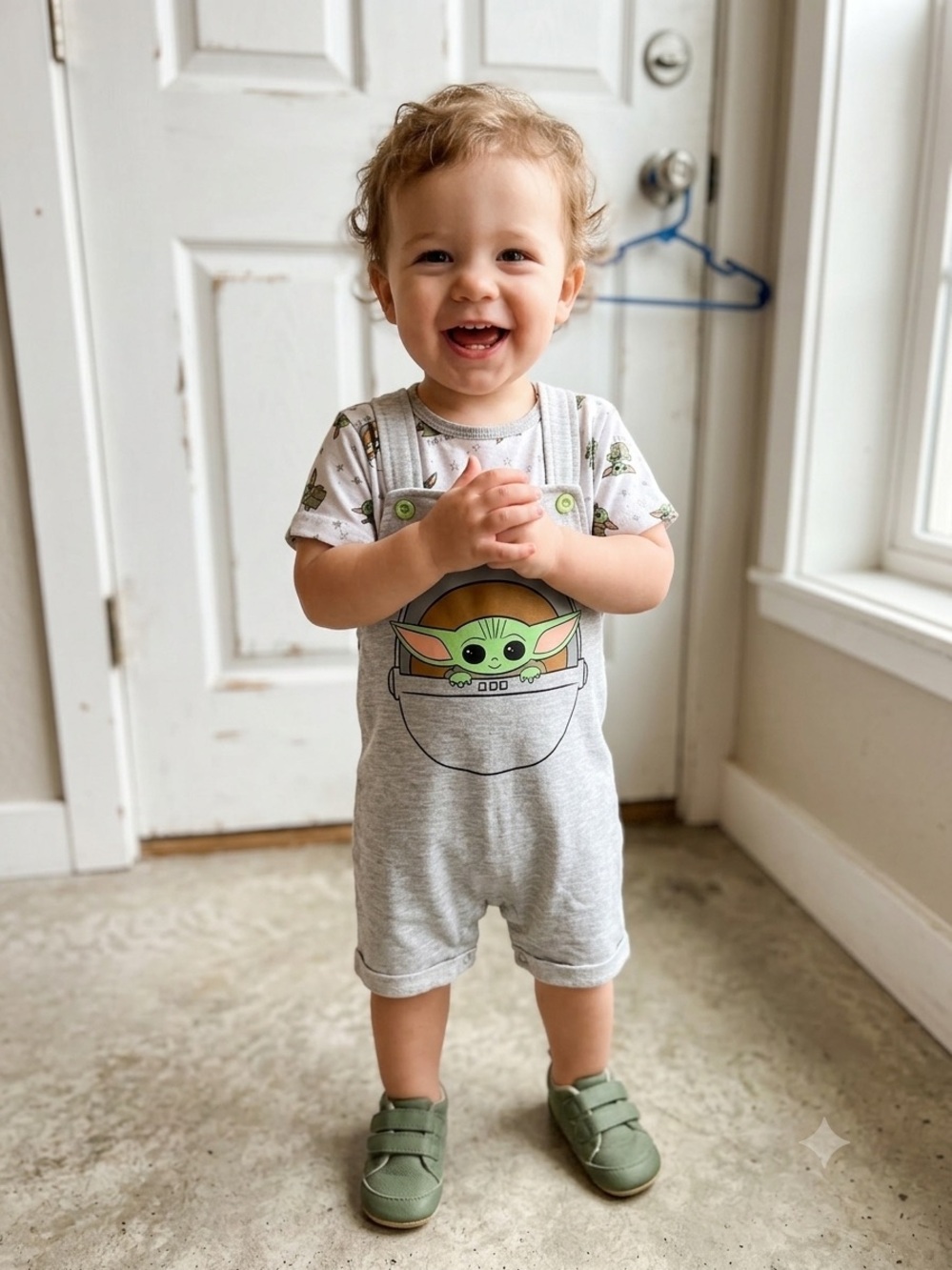 🎉 (18m) Star Wars Grogu Overall & Tee Set